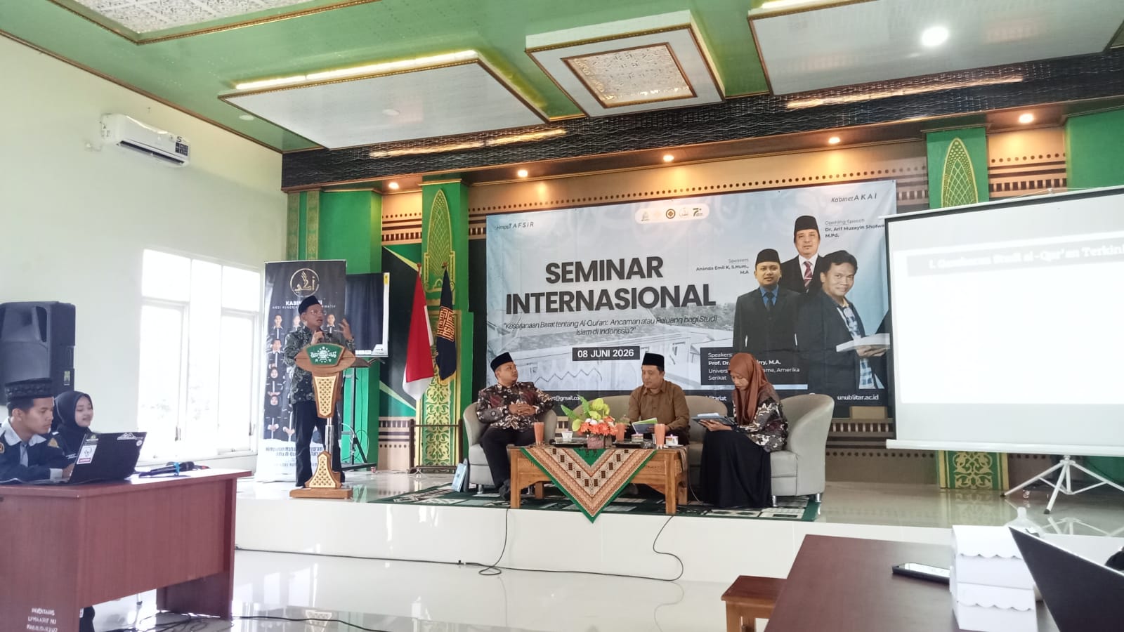 Perkuat Jejaring Akademik Global, Prodi IAT UNU Blitar Gelar Seminar Internasional Bersama Profesor Notre Dame