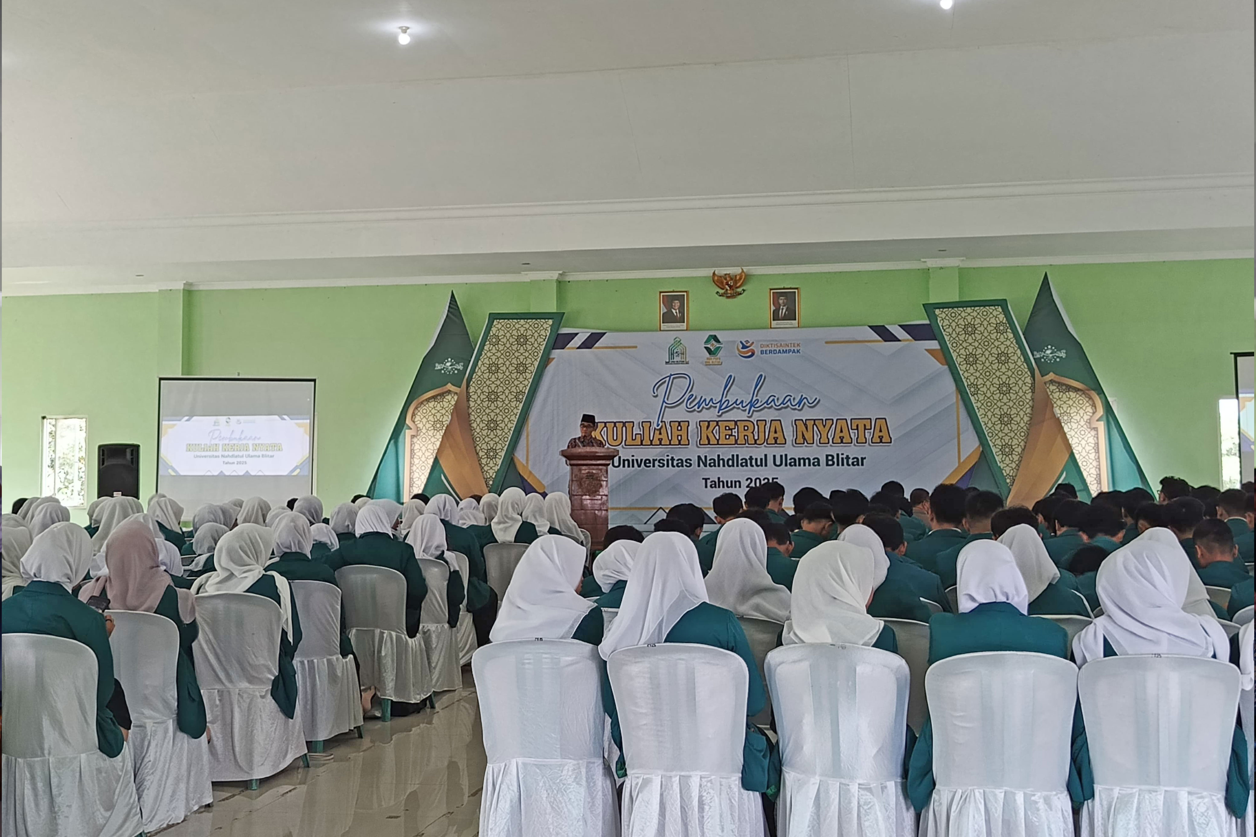 >UNU Blitar Gelar Pembukaan dan Pembekalan KKN 2025, Mahasiswa Siap Terjun ke Masyarakat