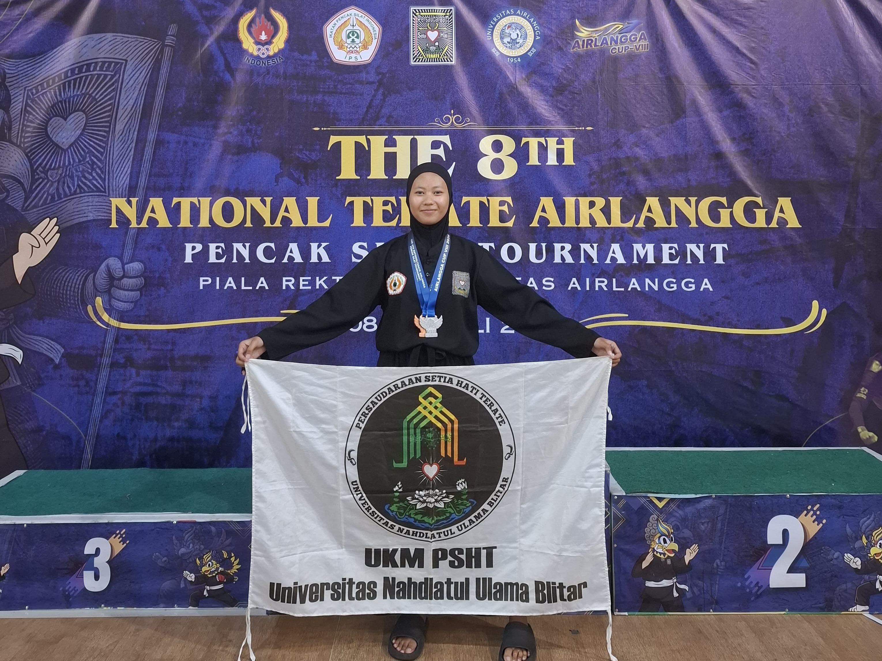 Mahasiswa UNU Blitar Borong Dua Medali di Kejuaraan Nasional Pencak Silat Piala Rektor UNAIR